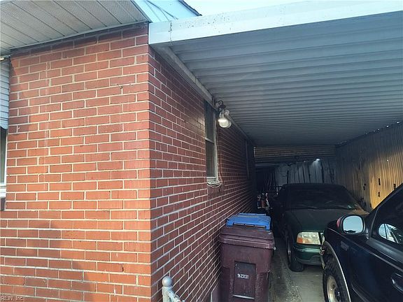 4th image of 1317 Yeadon Rd