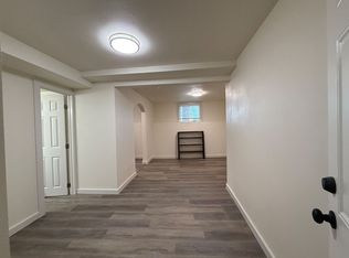 914 7th St #9, Oregon City, OR 97045