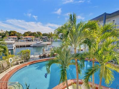 13105 Ixora Ct APT 207, North Miami, FL, 33181