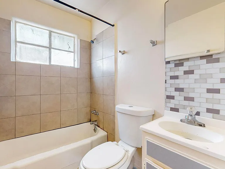 1033 Louisiana Blvd SE — Photo 25