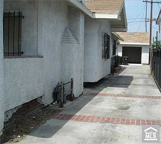2nd image of 675 W Gage Ave