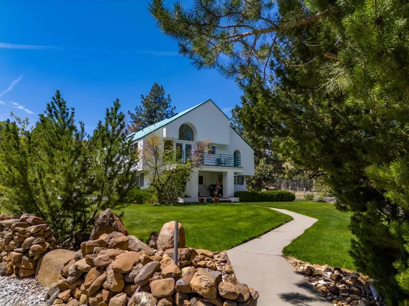 230 Green Gulch Rd, Long Valley, CA 96105