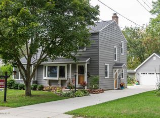 1109 Coolidge Ave, Kalamazoo, MI 49006