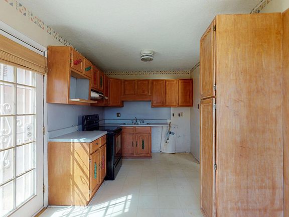 406-Grove-St-NE-03192019_133550