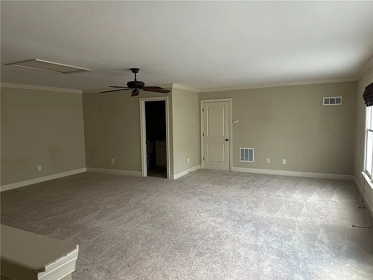 6032 Coldwater Point — Photo 11