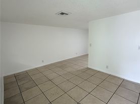 286-296 Lowell Ave, North Fort Myers, FL