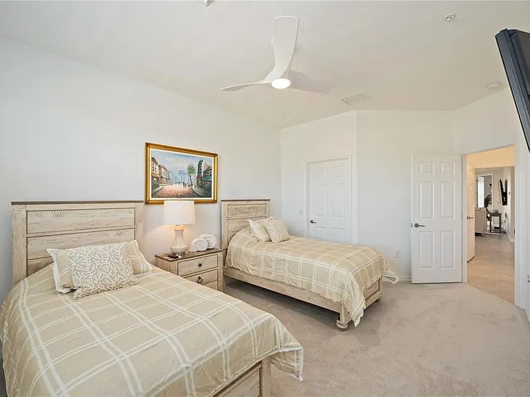 10817 Tarflower Dr #201 — Photo 23
