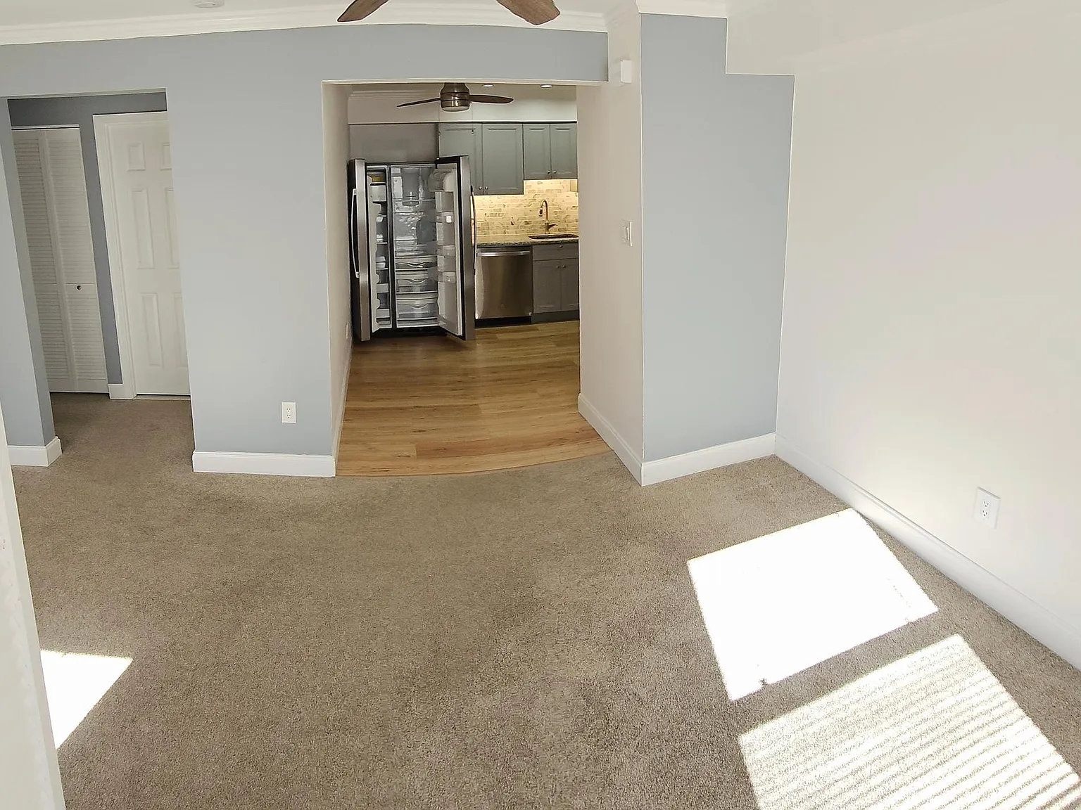 2 bed, 1200 sqft, $2,200 — Photo 2