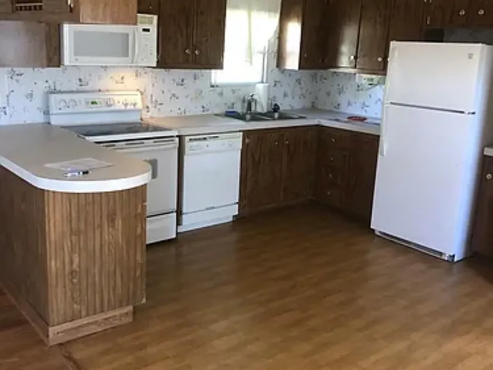 3389 County Road 324
