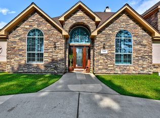 16446 Clear Water Cir, Montgomery, TX 77356