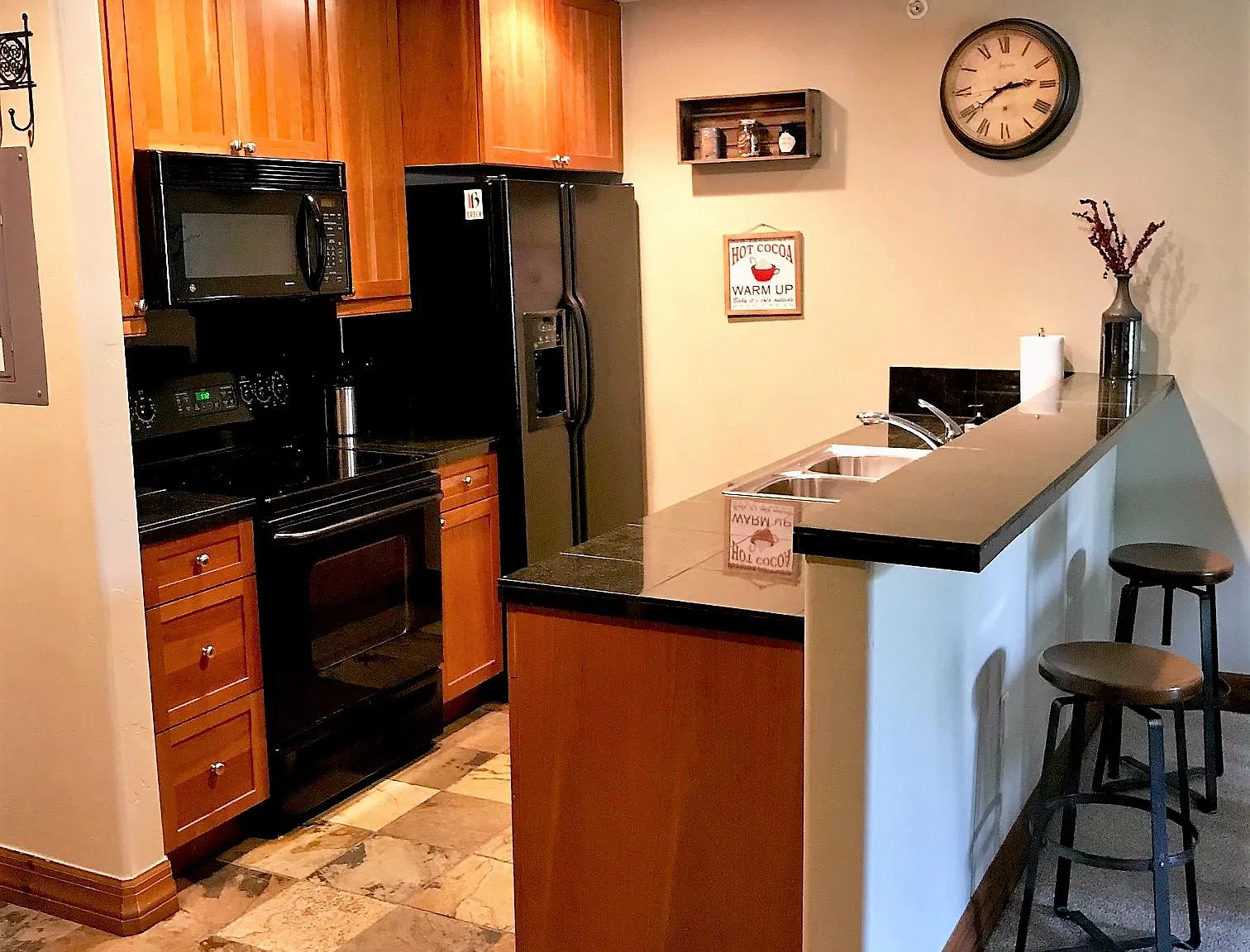 34 Highfield Trl — Photo 4