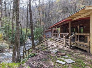 581 Eagle Bridge Rd, Spruce Pine, NC 28777