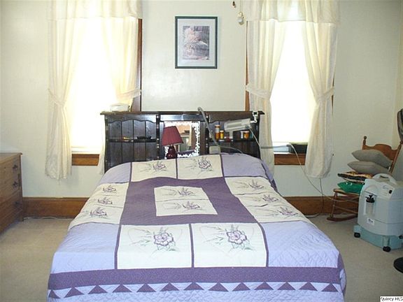 Home for Sale in Quincy, IL $67,500