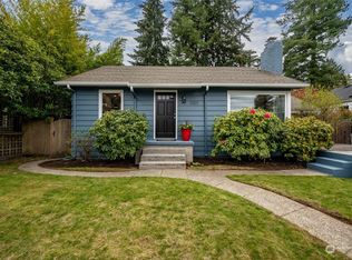 10321 23rd St, Seattle, WA 98125