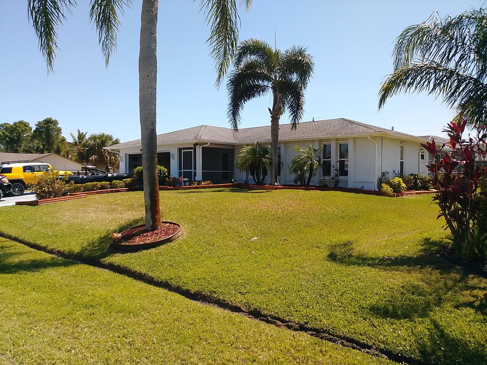 1st image of 980 SE Breakwater Ave
