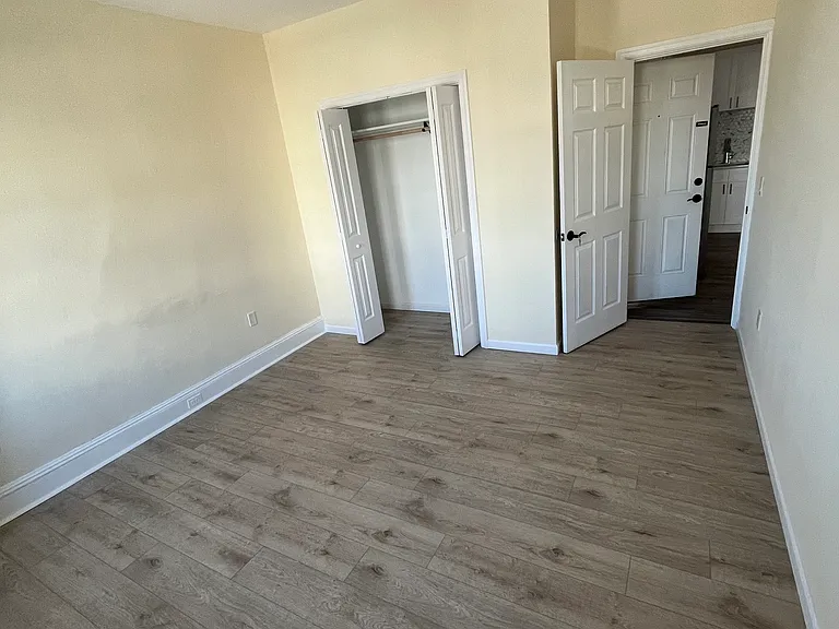 344 Bloomfield Ave #2 — Photo 8