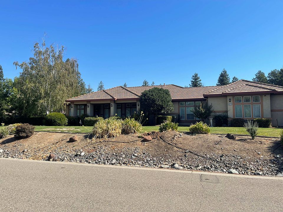 1st image of 8171 Queensland Ct
