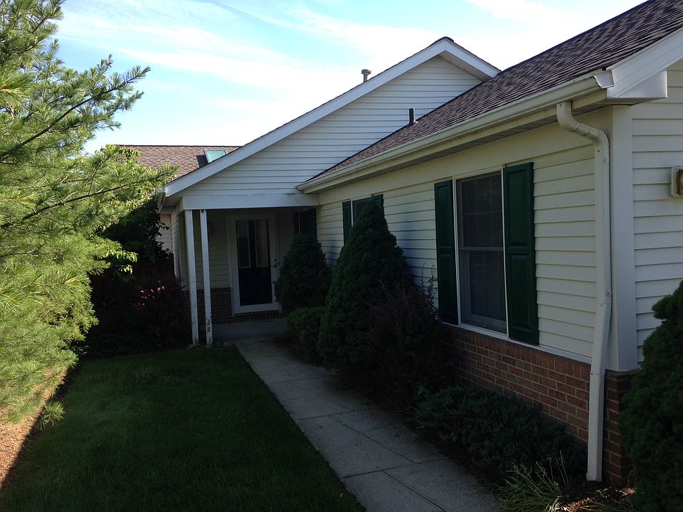 1st image of 3438 Amesbury Ln