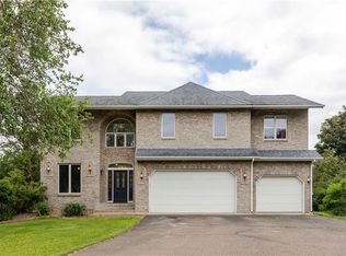 1546 Grover Rd, Eau Claire, WI 54701