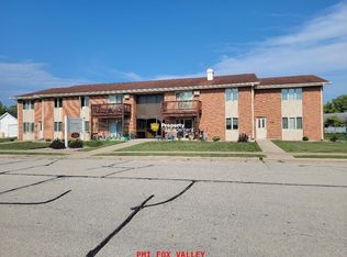 104 Sycamore Dr #102, Black Creek, WI 54106