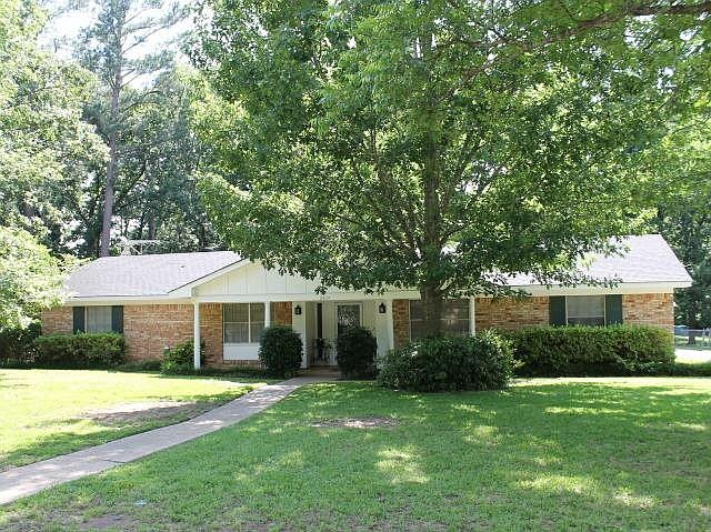 1st image of 2307 Kentucky Dr