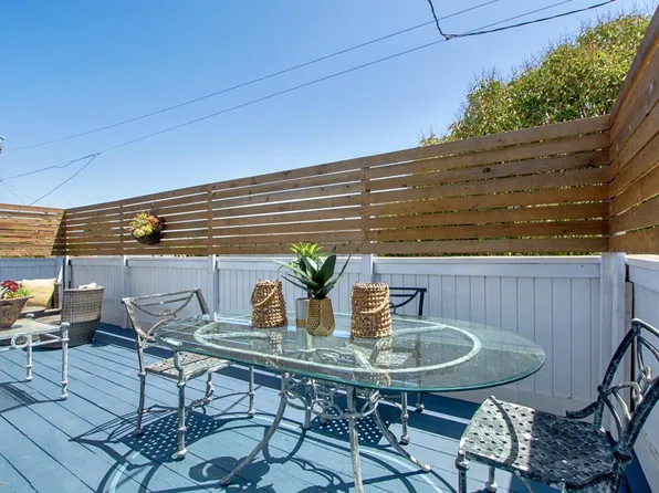 266 North Ave, Aptos, CA 95003