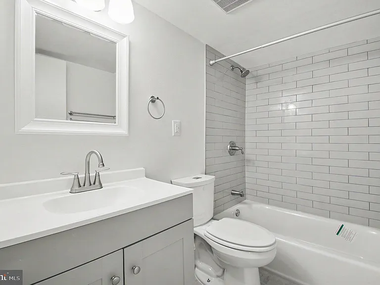 4522 Glendale Rd — Photo 19