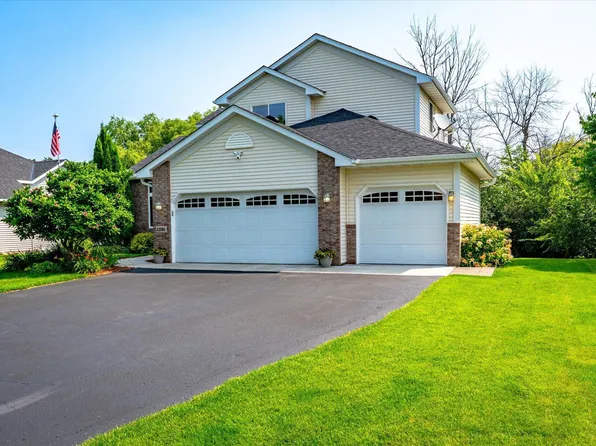 22085 Ethan Ave, Forest Lake, MN 55025