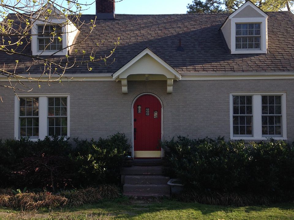 2nd image of 1610 Sharpe Ave