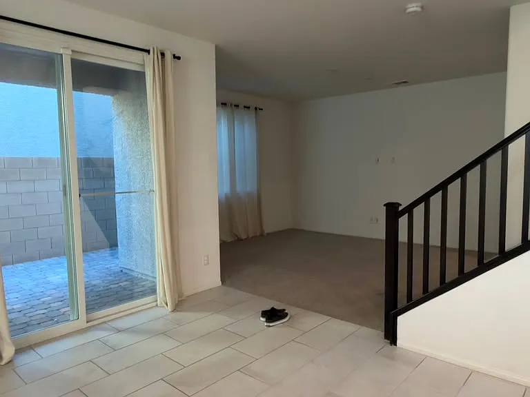 10610 Sariah Skye Ave — Photo 10