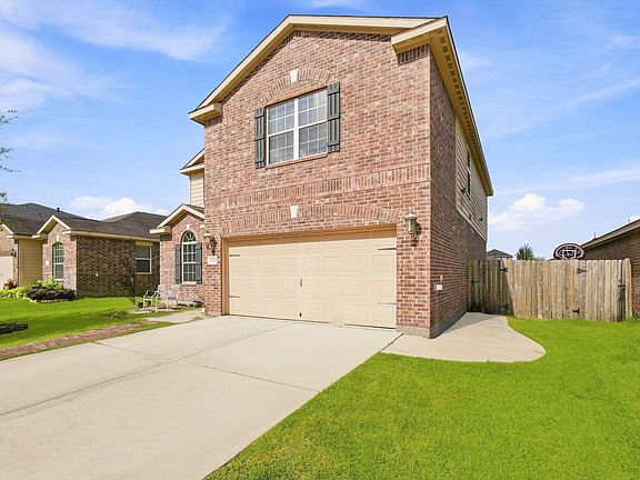 4th image of 20527 Marker Ridge Dr