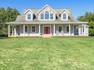 7499 Silver Ridge Dr NE, Rockford, MI 49341