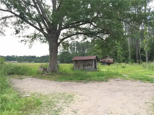 13201 Brickyard Rd, Independence, LA 70443