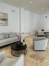2201 S Ocean Dr — Photo 4