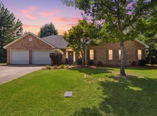 79 Fairview Dr, Petal, MS 39465
