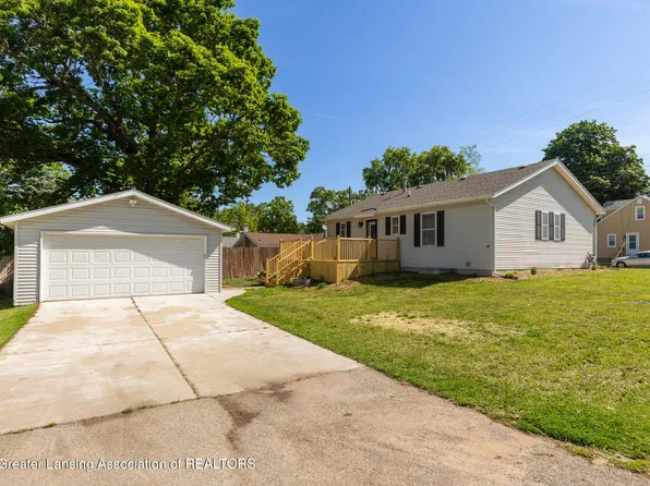 861 Carlton Ave NE, Grand Rapids, MI 49503