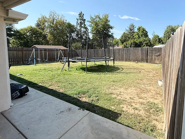 9337 Vallejo Dr — Photo 8