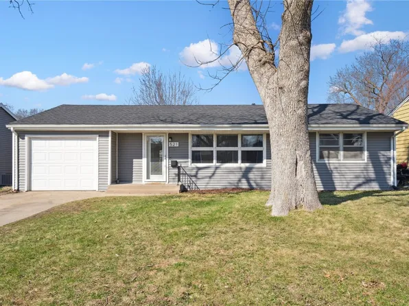 521 36th St SE, Cedar Rapids, IA 52403
