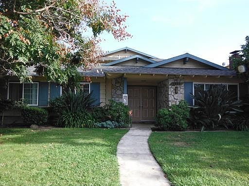 5th image of 1960 Southwest Expy APT 1