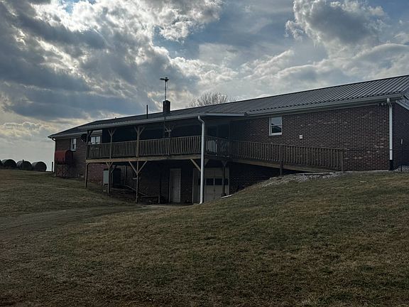 5th image of 839 Excelsior School Rd