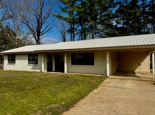 324 S Dunn St, Eupora, MS 39744