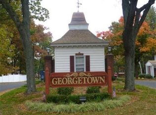 124 Jamestown Dr APT C, Springfield, MA 01108