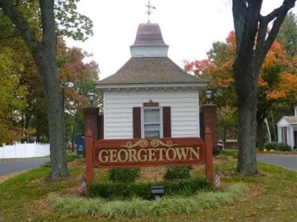 124 Jamestown Dr APT C, Springfield, MA 01108