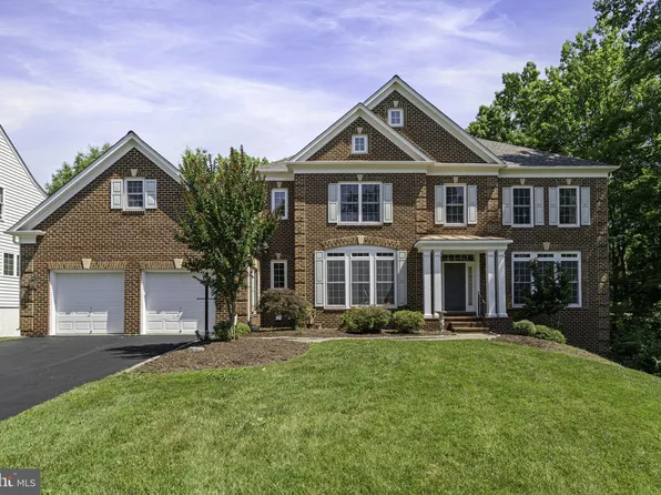 8705 Bitterroot Ct, Lorton, VA 22079