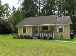 975 3rd St SE, Cairo, GA 39828
