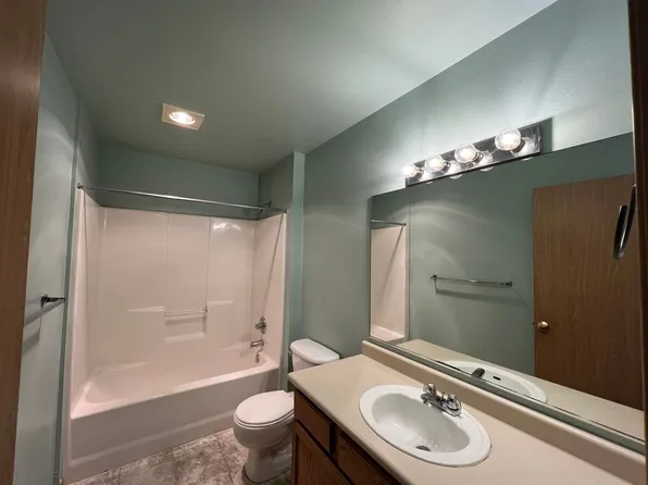 3 Bedroom, 2 Bath in York Neighborhood!, 1121 Humboldt St, Bellingham, WA 98225