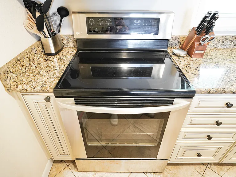 464 N Paula Dr #316 — Photo 60