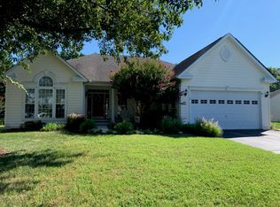 2 Ocean Willow Dr, Ocean View, DE 19970