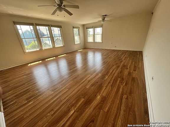 2nd image of 215 E Huisache Ave