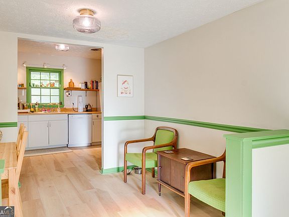 3rd image of 1905 S Milledge Ave APT 20